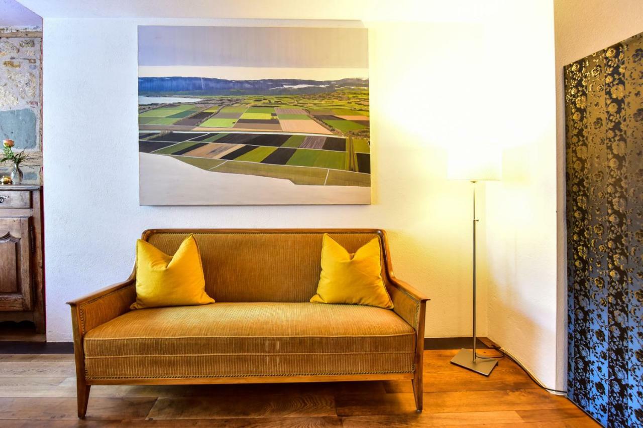 Appartamento The Old Town Flat Murten Esterno foto